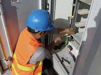 榆林移動順利開通全市首批5G 700M示范站，通信設備修理維護同步升級